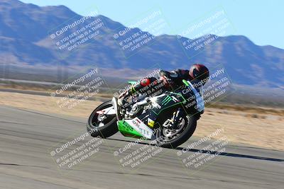 media/Jan-09-2022-SoCal Trackdays (Sun) [[2b1fec8404]]/Turn 8 (1045am)/